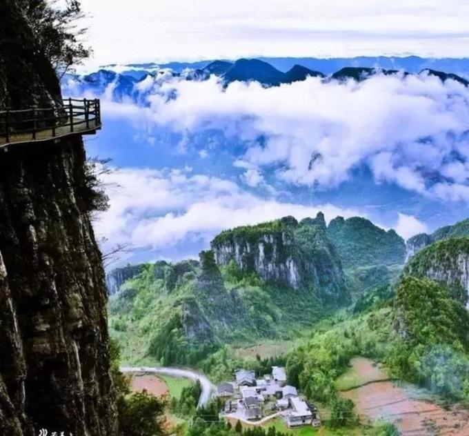 扮靓旅客回家路