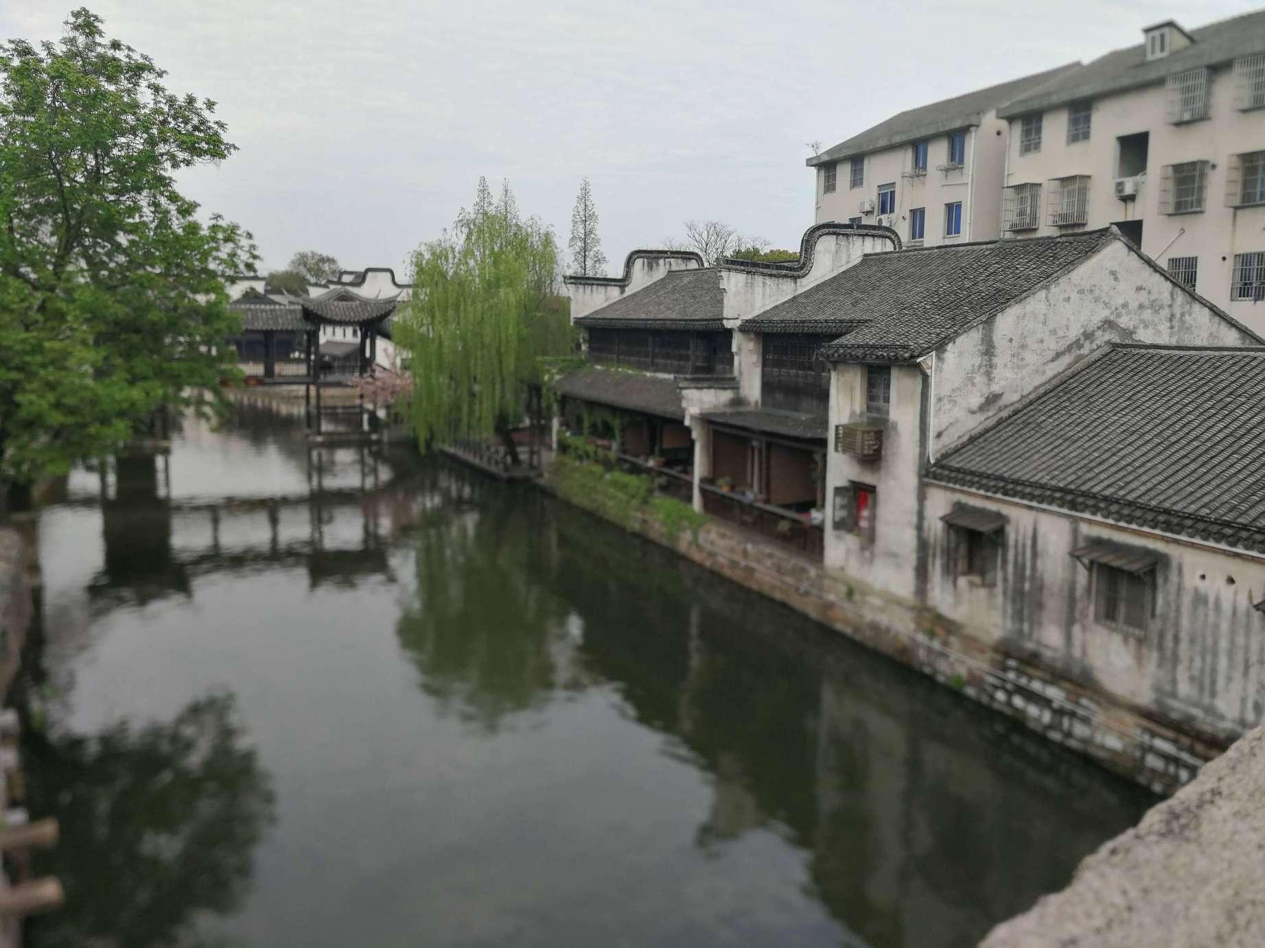 虫虫助手下载