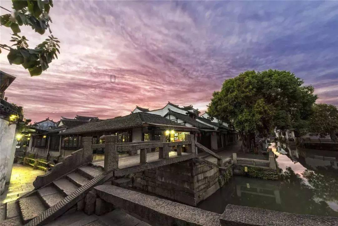 逃离广阔的山川
