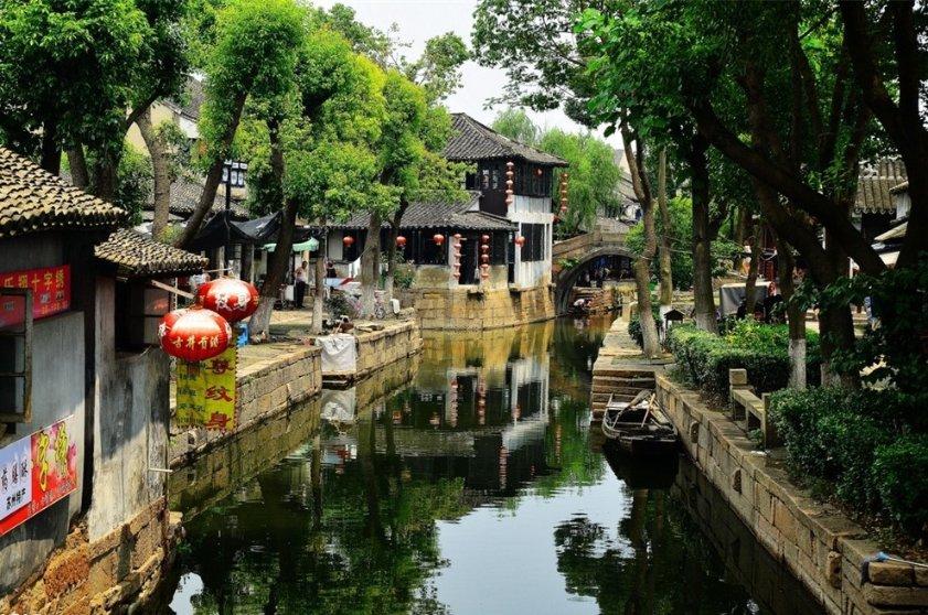 春节前夕车厘子价格一路走低