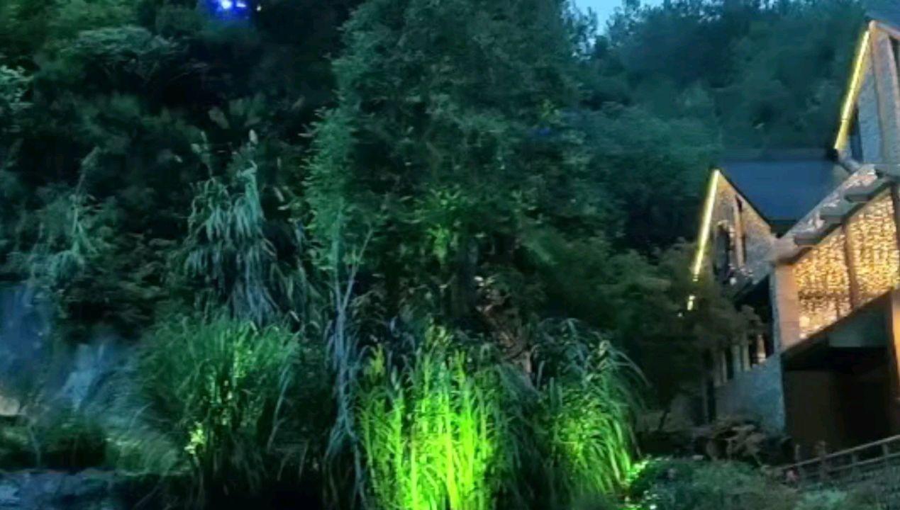 新款极氪001:更运动,更智能,重塑纯电驾驶体验